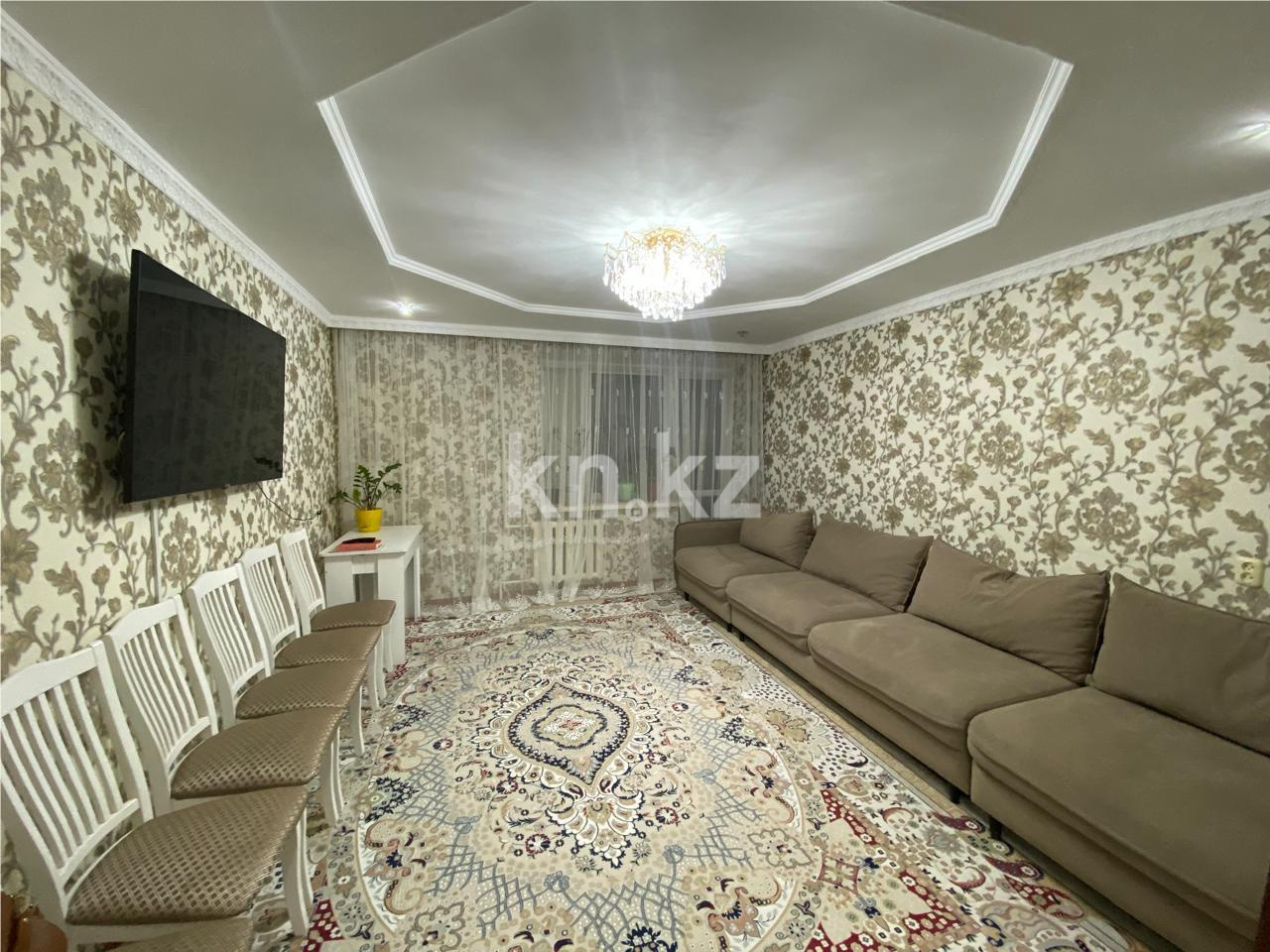 Продажа 4-комнатной квартиры, 71 м² - Продажа четырехкомнатных квартир в кирпичном доме в Караганде - страница 4 фото 1 из 13