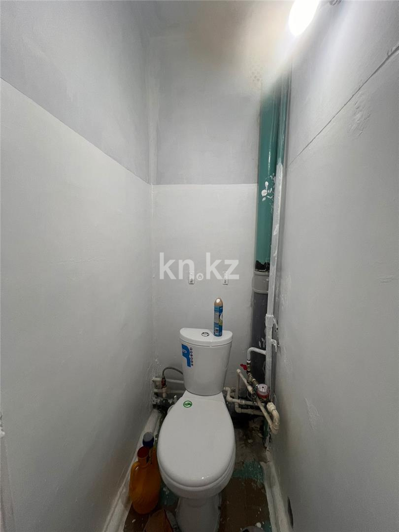 Продажа 1-комнатной квартиры, 41 м², мкр-н Степной-4, дом  28 - Продажа  однокомнатных квартир в Караганде фото 6 из 12