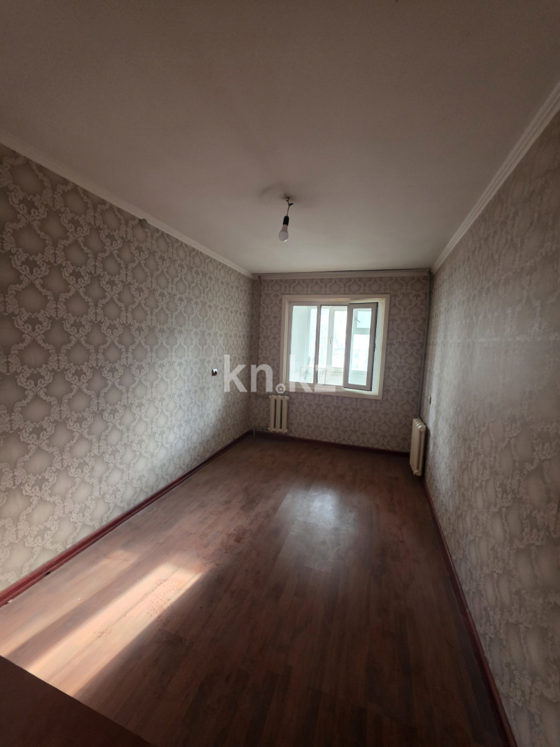 Продажа 3-комнатной квартиры, 58.9 м², 8 мкр, дом  6 - Продажа квартир в Шымкенте фото 1 из 3