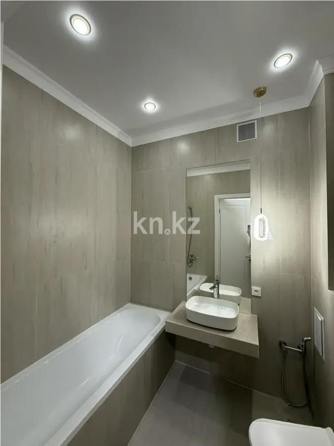 Продажа 2-комнатной квартиры, 40 м², ул. Нажимеденова, дом  30/1 в Астане - фото 3