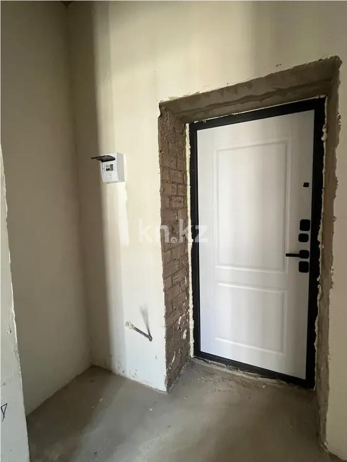 Продажа 1-комнатной квартиры, 40 м², ул. Нажимеденова, дом  28 в Астане - фото 5
