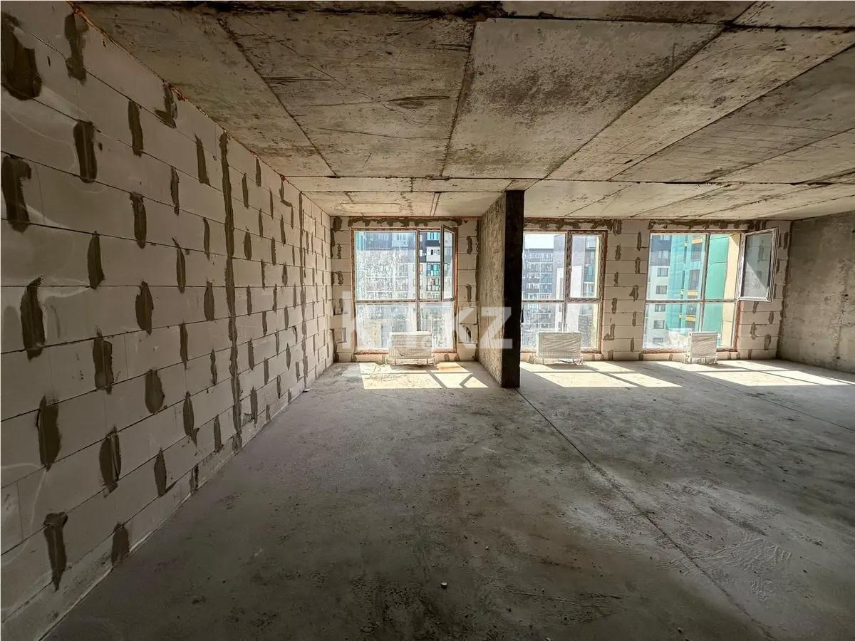 Продажа 2-комнатной квартиры, 65 м², ул. Толе би, дом  285/8 в Алматы