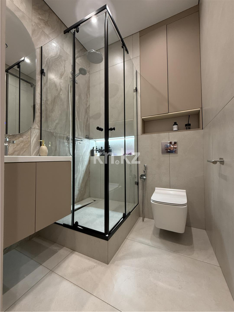 Продажа 3-комнатной квартиры, 88 м², ул. Букетова, дом  3/4 - Продажа квартир в Караганде фото 34 из 36