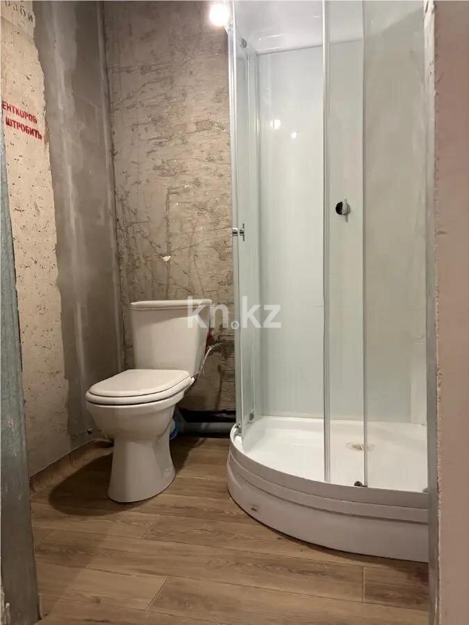 Продажа 3-комнатной квартиры, 67.2 м² в Алматы - фото 4