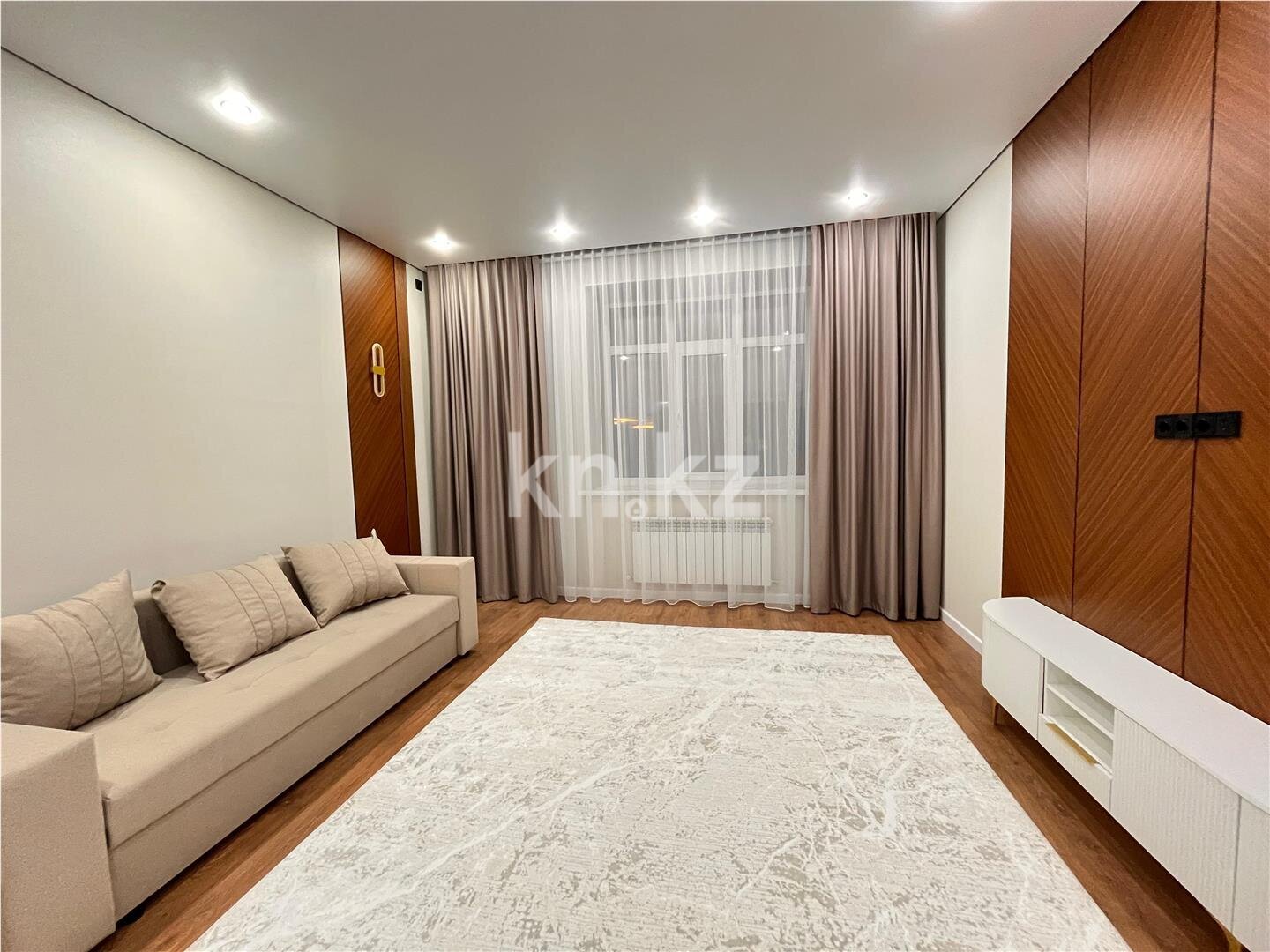 Продажа 2-комнатной квартиры, 68 м² в Караганде