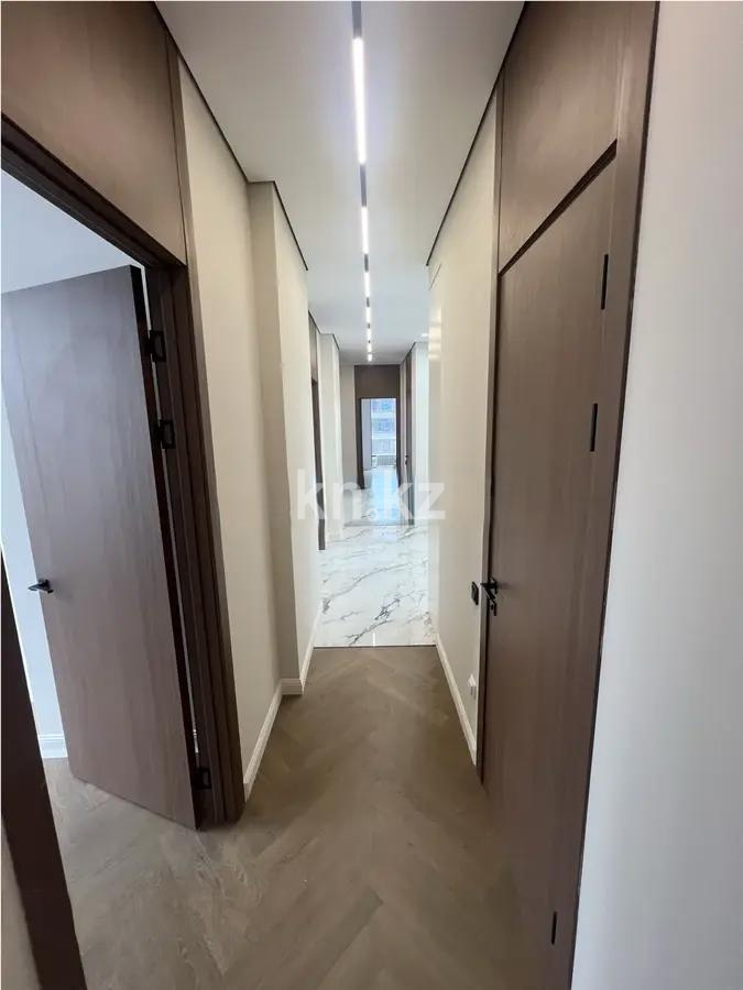 Продажа 4-комнатной квартиры, 118 м², ул. Толе би, дом  27 в Астане