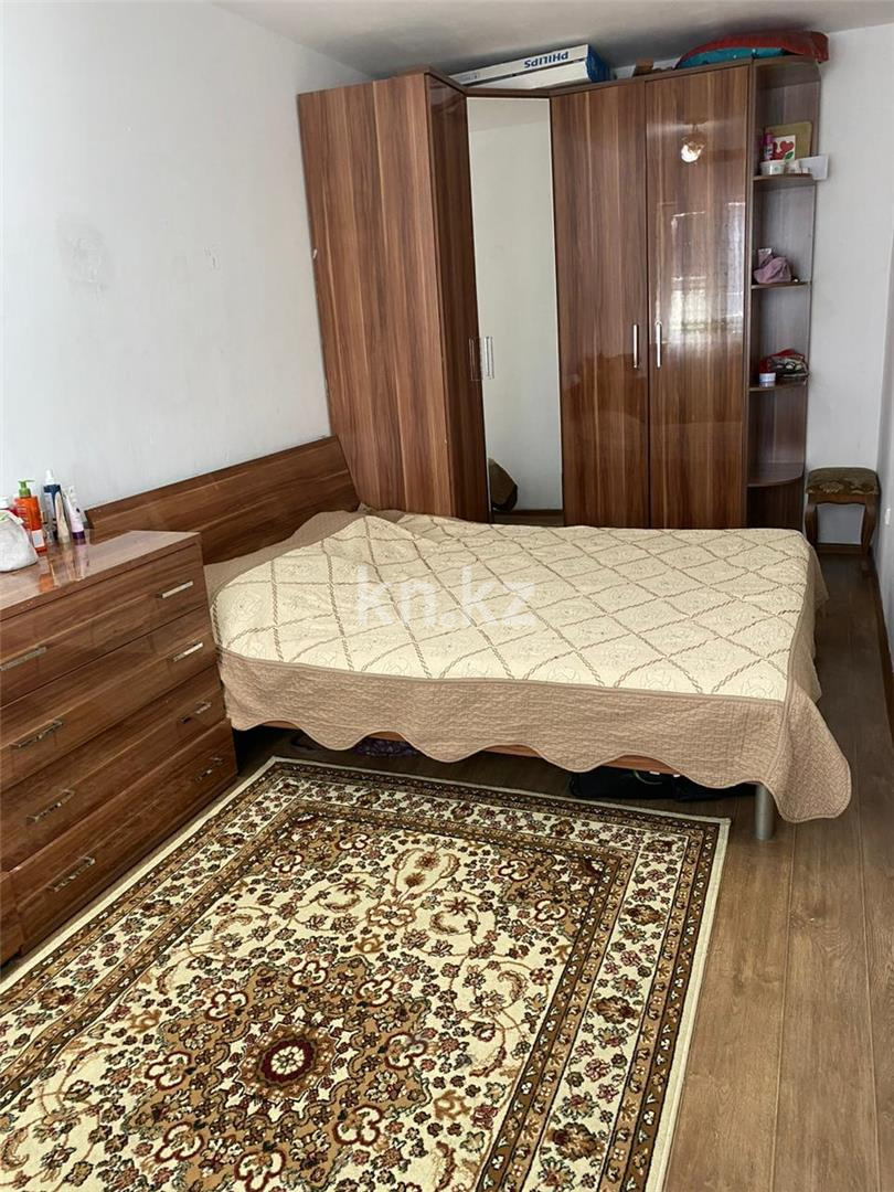 Продажа 3-комнатной квартиры, 57.4 м², мкр-н 1 - Продажа квартир в Карагандинской области фото 1 из 7