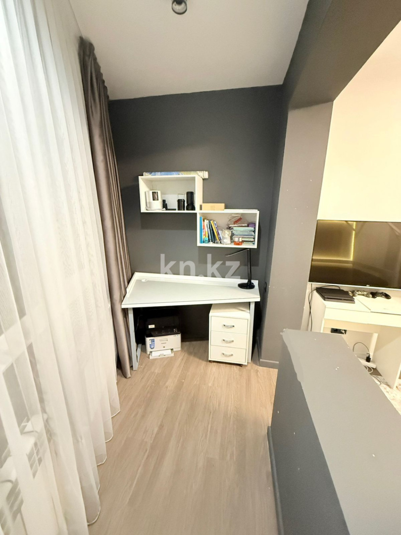 Продажа 4-комнатной квартиры, 129.4 м², ул. Кенесары хана - Продажа и аренда недвижимости в Алматы фото 28 из 40