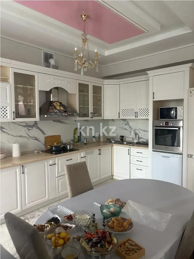 Продажа 3-комнатной квартиры, 118 м², пр. Сарыарка, дом  15 в Астане - фото 3