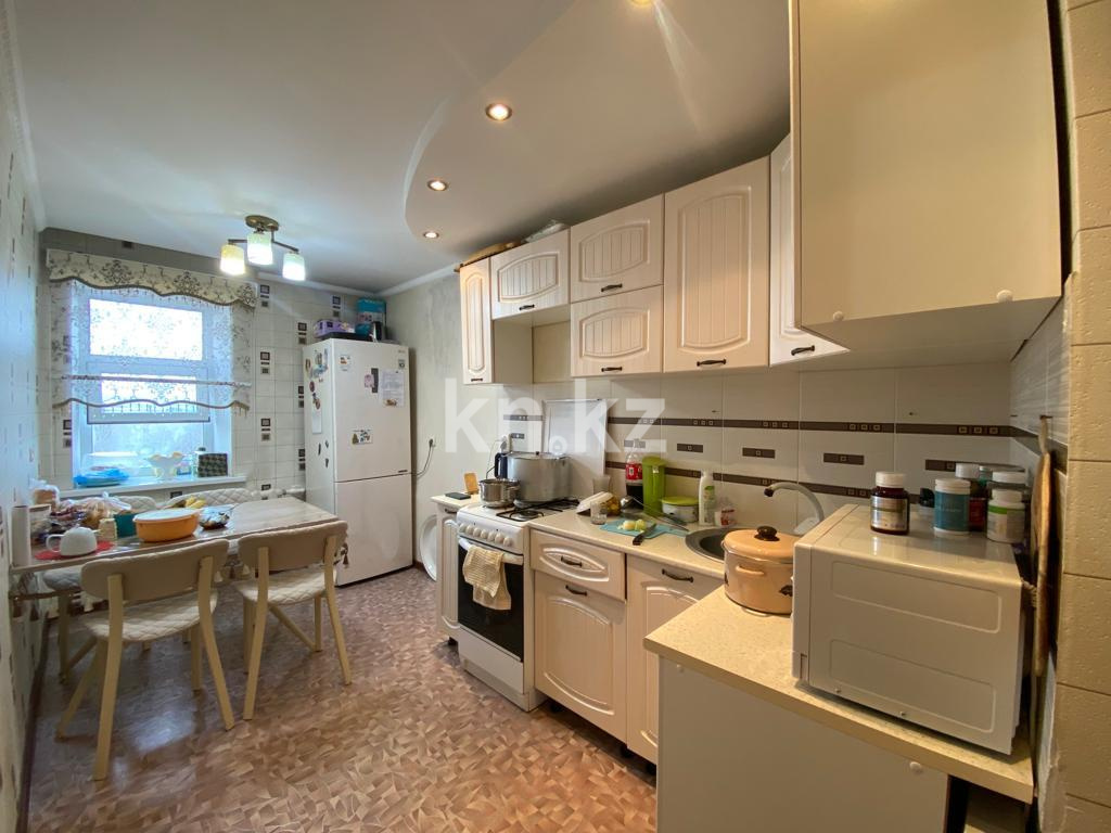 Продажа 4-комнатной квартиры, 78 м², ул. Академическая в Караганде - фото 7