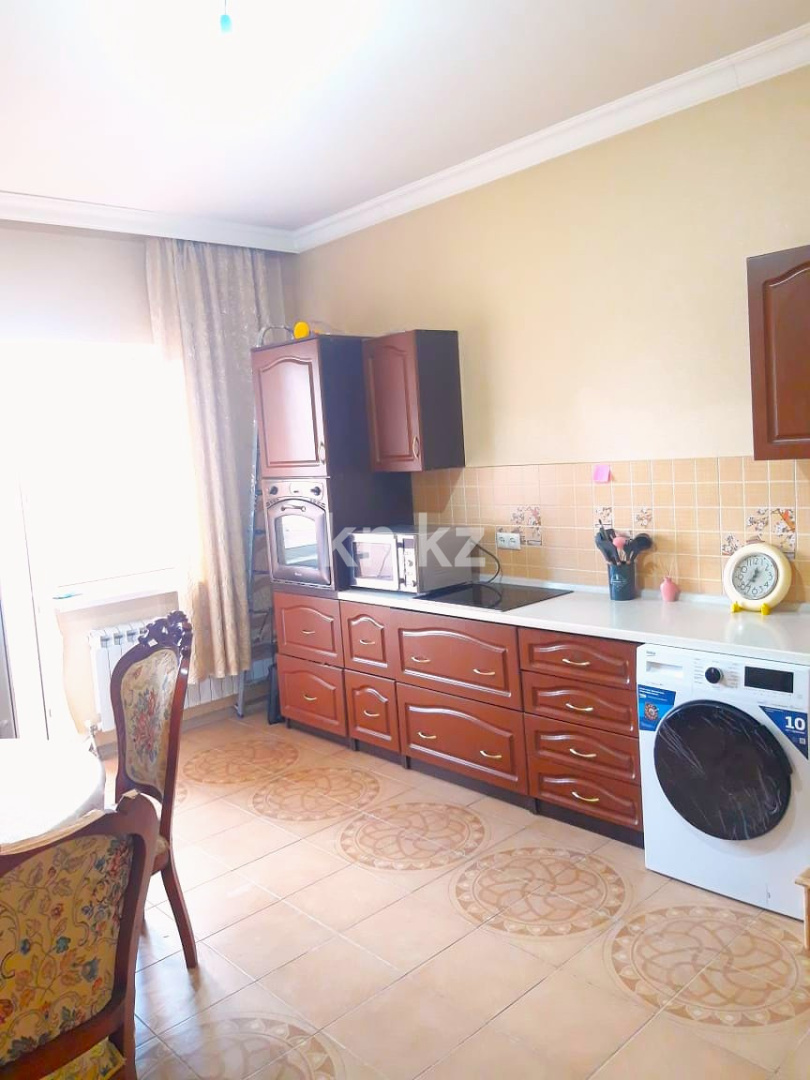 Продажа 5-комнатной квартиры, 152 м², ул. Баянауыл, дом  1 - Центр города, Золотой квадрат, район Школы-гимназии №31 - Продажа квартир в Астане фото 3 из 38