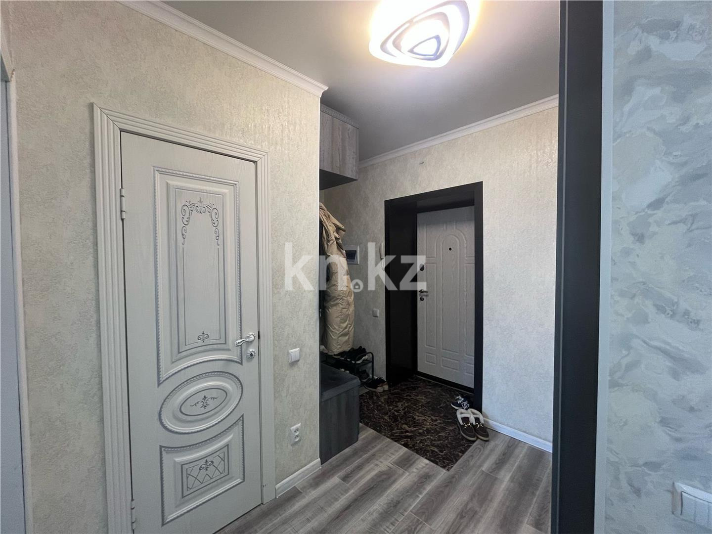 Продажа 3-комнатной квартиры, 74 м², ул. Карбышева - Продажа  трехкомнатных квартир в Караганде фото 15 из 18