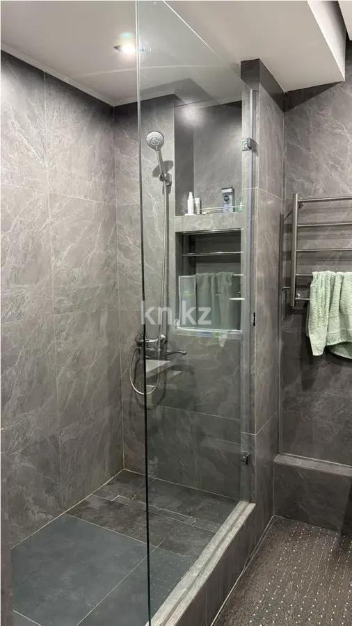 Продажа 3-комнатной квартиры, 69.4 м² в Алматы - фото 3