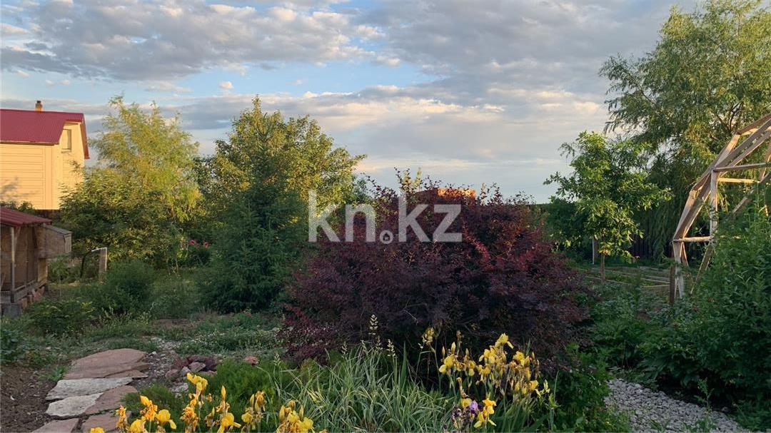 Продажа 5-комнатного дома, 210 м², ул. Мынбаева, дом  106 - Продажа квартир в Караганде фото 25 из 25