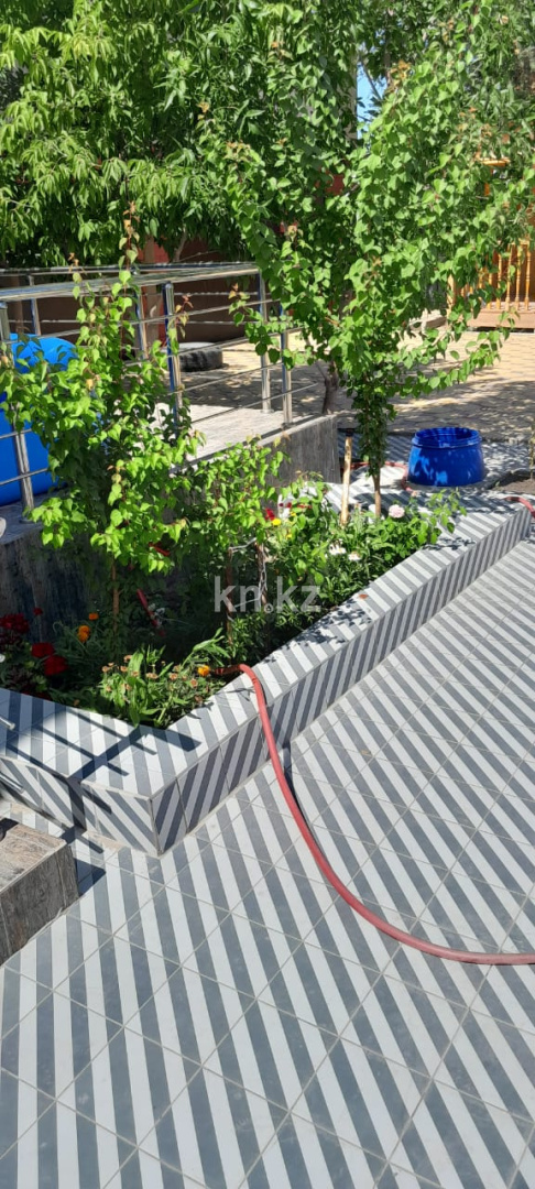 Продажа 8-комнатного дома, 338 м², ул. Кастеева, дом  13 - Продажа и аренда недвижимости в Атырау фото 14 из 18