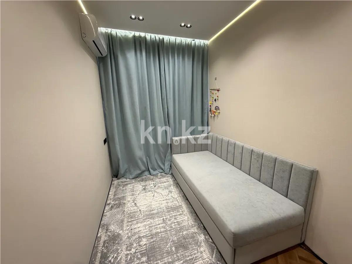 Продажа 3-комнатной квартиры, 75 м², пр. Абая, дом  160 в Алматы - фото 2