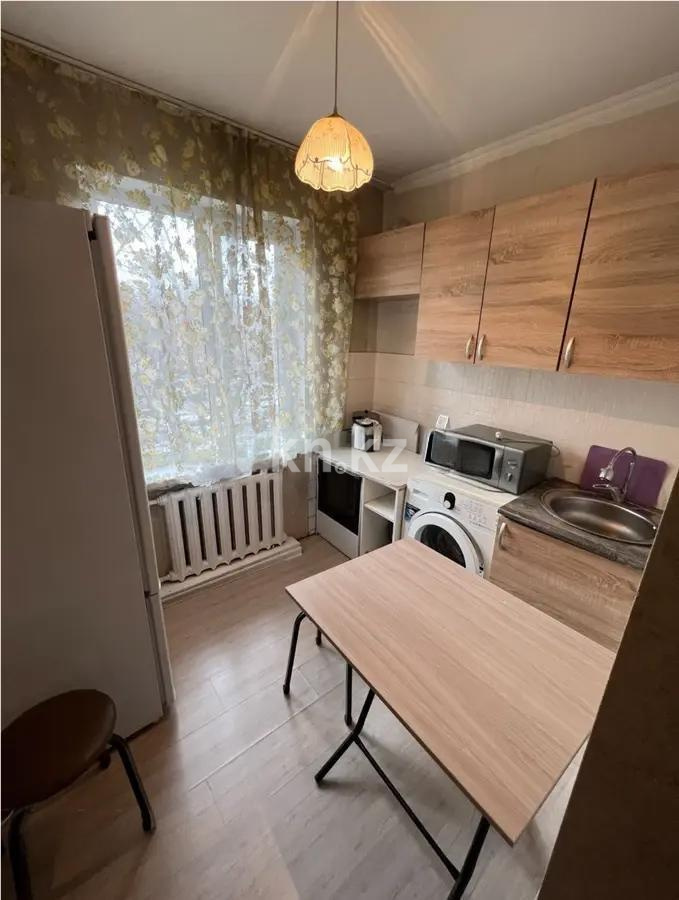 Продажа 1-комнатной квартиры, 33 м², мкр-н Коктем-2, дом  17 в Алматы - фото 2