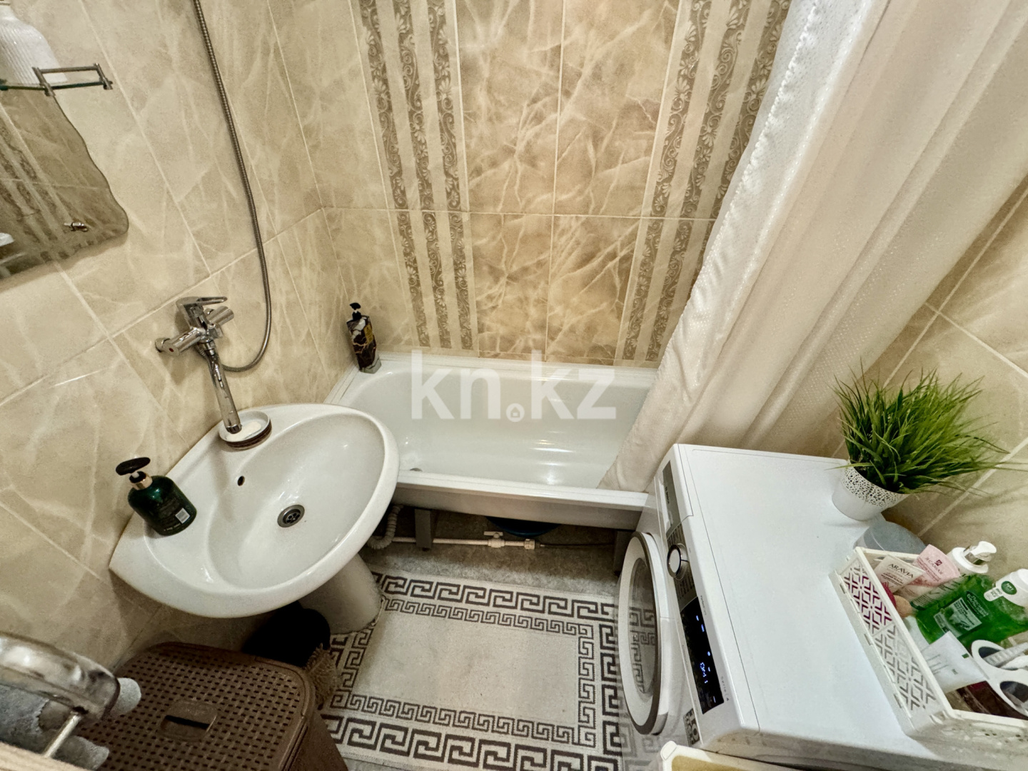 Продажа 4-комнатной квартиры, 77 м², ул. Гапеева, дом  12 - Продажа квартир в Караганде фото 34 из 40