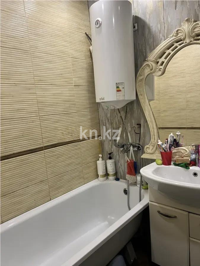 Продажа 2-комнатной квартиры, 52 м², ул. Ишимская, дом  64 в Караганде - фото 3