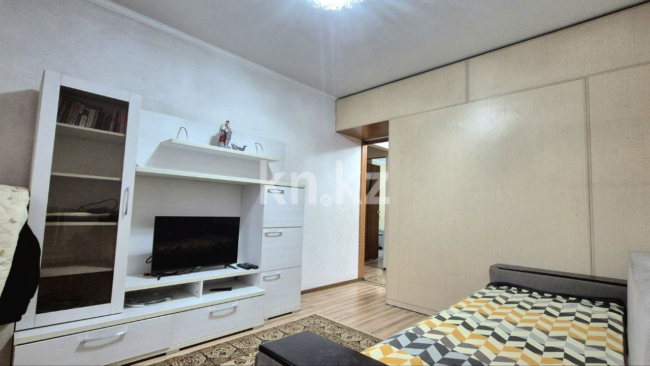 Продажа 3-комнатной квартиры, 57.5 м², 2 мкр., дом  36 - Продажа квартир в Алматы с фото фото 1 из 19