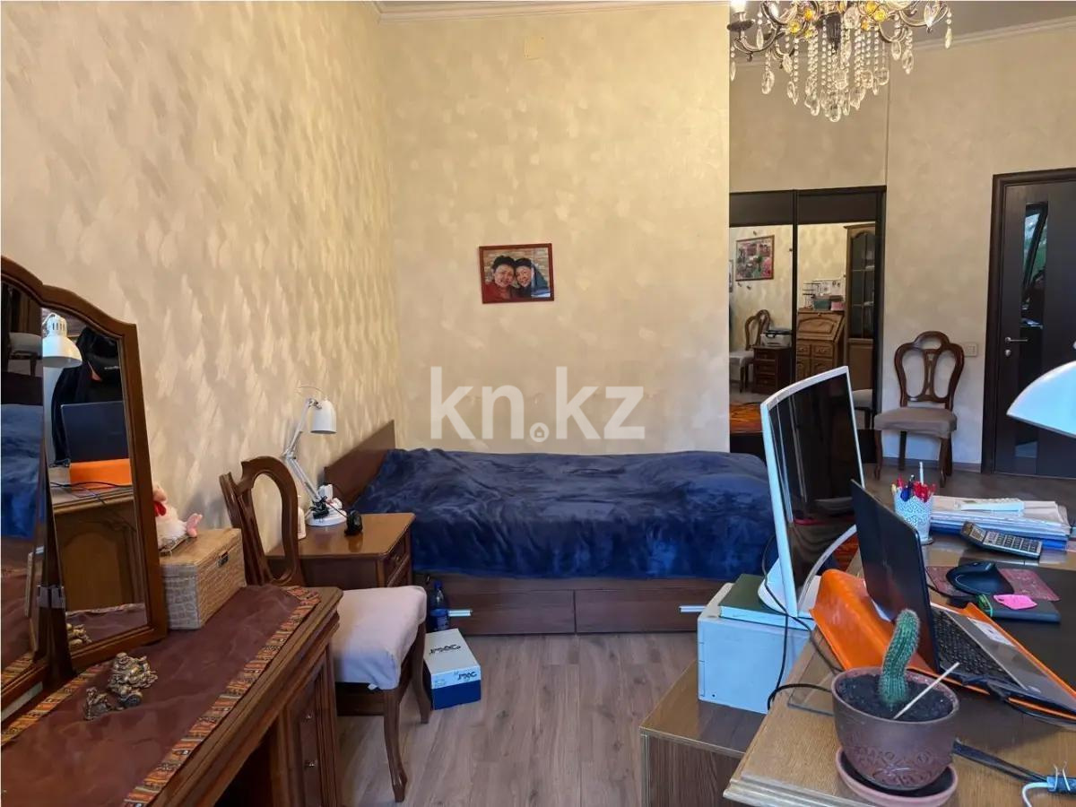 Продажа 2-комнатной квартиры, 83 м², ул. Омаровой, дом  37 в Алматы - фото 4