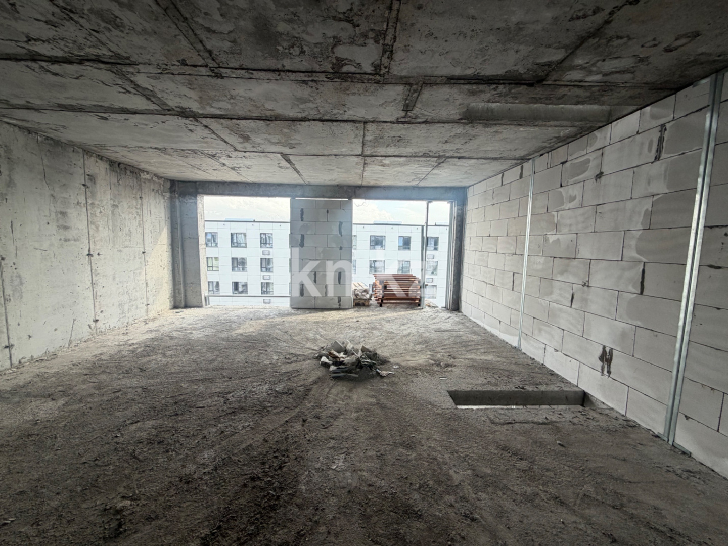 Продажа 4-комнатной квартиры, 47 м² - Продажа четырехкомнатных квартир в Алматы - страница 2 фото 2 из 5