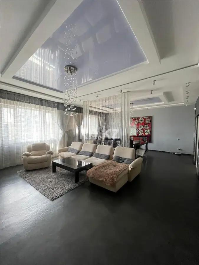 Продажа 5-комнатной квартиры, 210 м² - Продажа пятикомнатных и более квартир от собственников в Астане фото 1 из 6