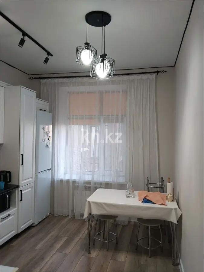 Продажа 3-комнатной квартиры, 91 м² - Продажа трехкомнатных квартир от собственников в Караганде фото 4 из 6