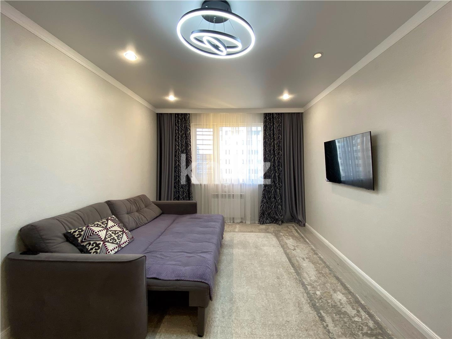 Продажа 4-комнатной квартиры, 99 м², пр. Туран - Продажа  четырехкомнатных квартир в Астане фото 1 из 16