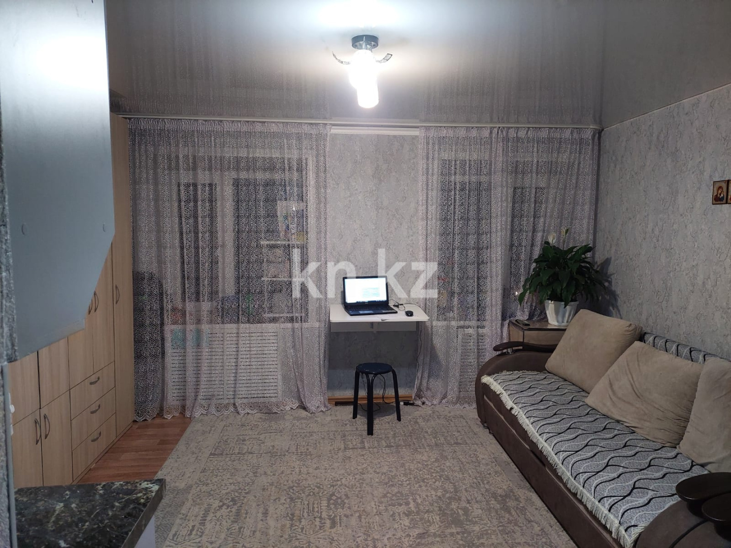 Продажа 2-комнатной квартиры, 43 м² - Продажа жилой и коммерческой недвижимости в Павлодаре фото 1 из 10