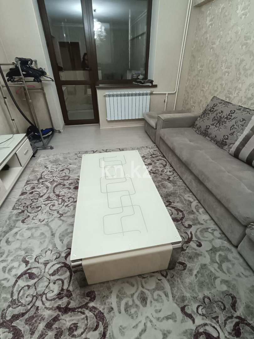 Аренда 2-комнатной квартиры, 55 м², мкр. Самал-1 - Аренда квартир помесячно в Алматы фото 6 из 21