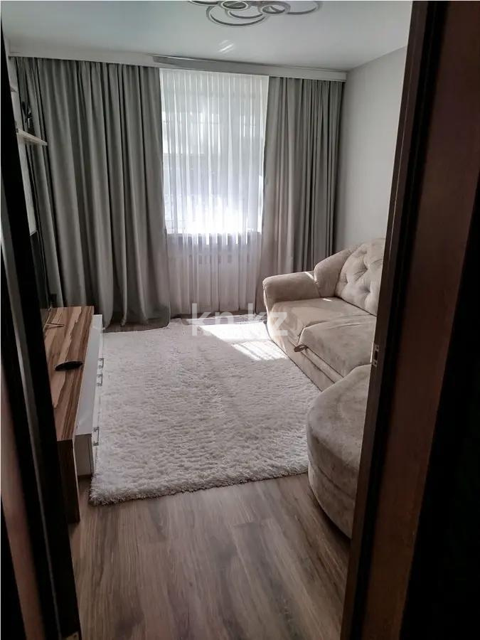 Продажа 3-комнатной квартиры, 61 м² в Караганде