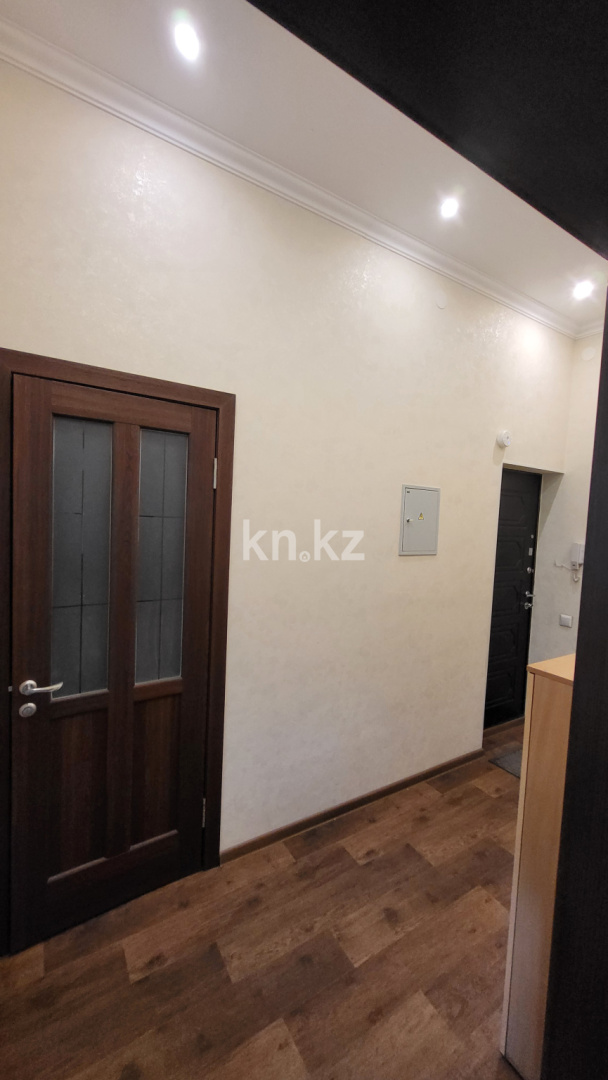 Продажа 1-комнатной квартиры, 41.3 м², ул. Абая, дом  7 - Продажа  однокомнатных квартир в Караганде фото 11 из 40