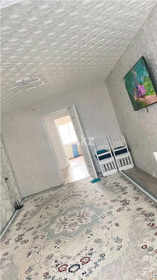 Продажа 3-комнатной квартиры, 61 м², мкр-н Восток-3, дом  9 - Продажа квартир в Караганде фото 1 из 7