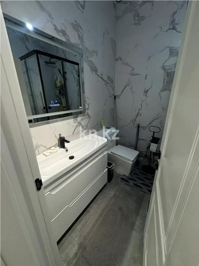 Продажа 2-комнатной квартиры, 62 м² в Алматы - фото 4