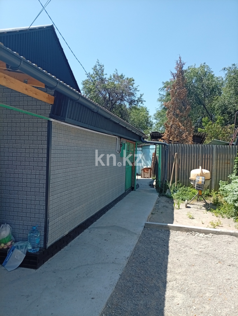 Аренда 2-комнатного дома, 49 м² - Аренда недвижимости в Алматы фото 3 из 14
