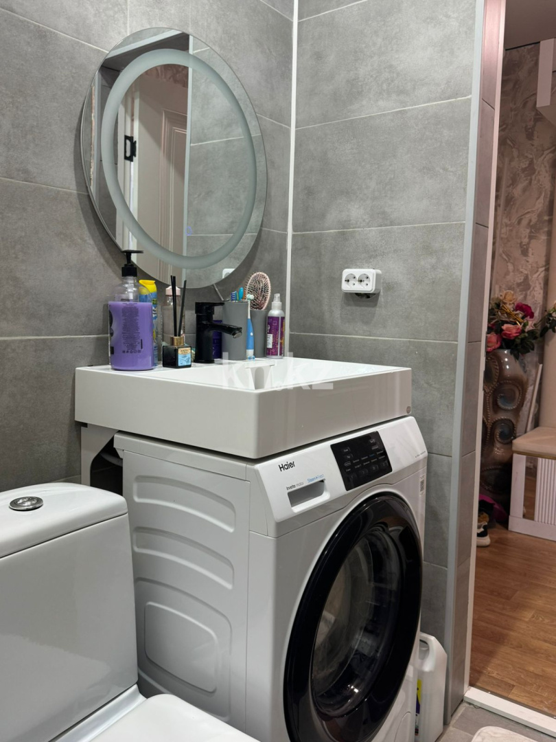 Продажа 1-комнатной квартиры, 37 м², ул. Момышулы в Караганде - фото 5