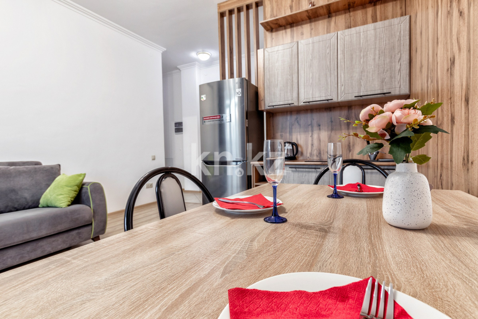 Аренда 2-комнатной квартиры посуточно, 41 м², пр. Кабанбай батыра, дом  60/11 - ул. Гейдара Алиева - Аренда квартир посуточно в Астане с фото фото 5 из 9