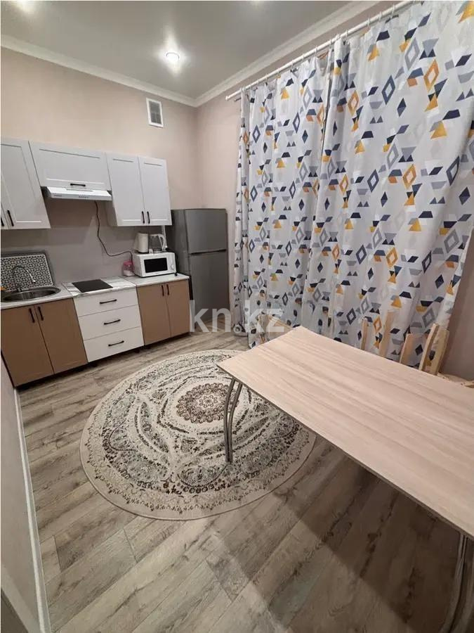 Продажа 1-комнатной квартиры, 40 м² - Продажа квартир от собственников в Караганде фото 2 из 4