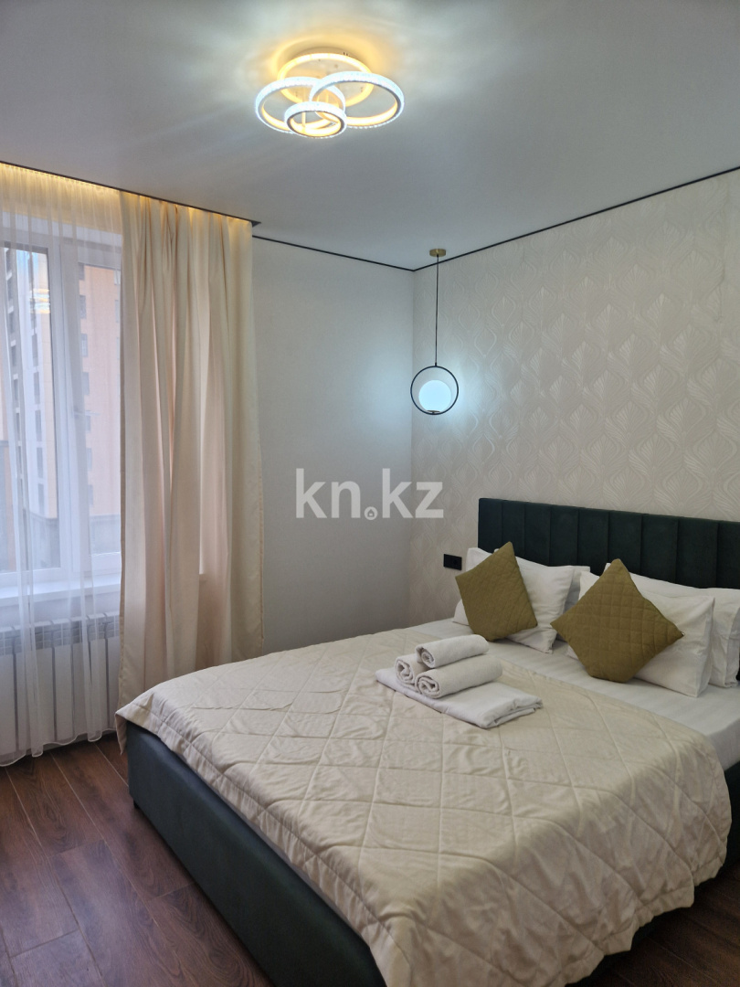 Аренда 2-комнатной квартиры посуточно, 48 м², ул. Туркестан, дом  4б в Астане - фото 3