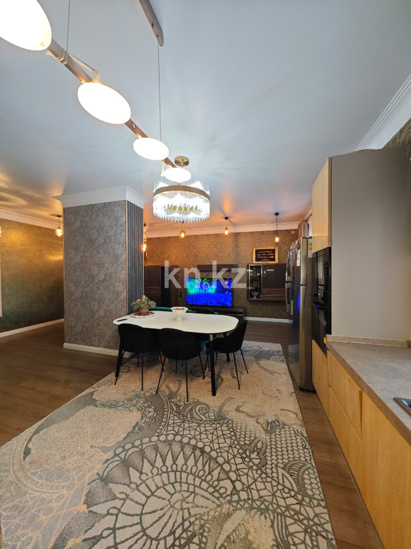 Продажа 3-комнатной квартиры, 90 м² - Продажа земельных участков в Карагандинской области фото 2 из 29