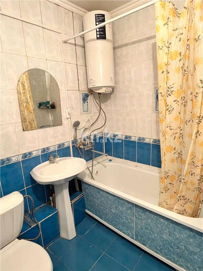 Продажа 2-комнатной квартиры, 44 м², 1 кв-л - Продажа квартир в Караганде фото 6 из 8