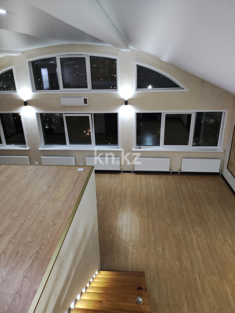 Продажа 5-комнатной квартиры, 165.5 м², ул. Иманова, дом  17 - ул. Валиханова - Продажа квартир в Астане фото 5 из 19