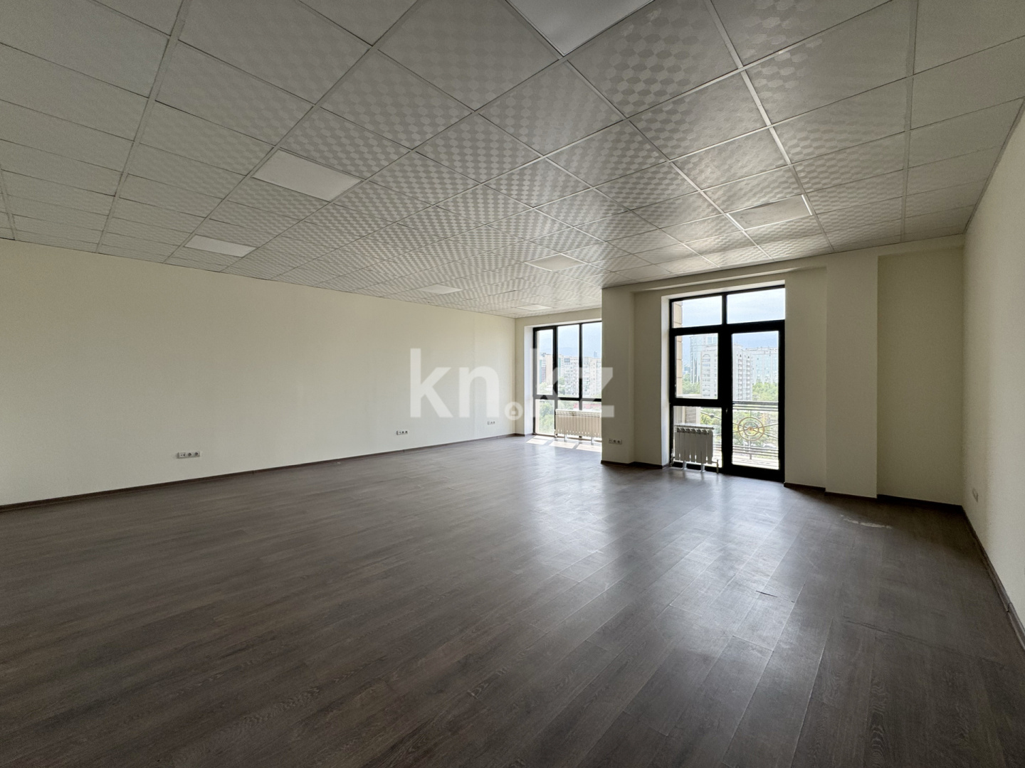 Аренда , ул. Ауэзова, дом  60 - Аренда офисных и торговых помещений в Алматы фото 6 из 10