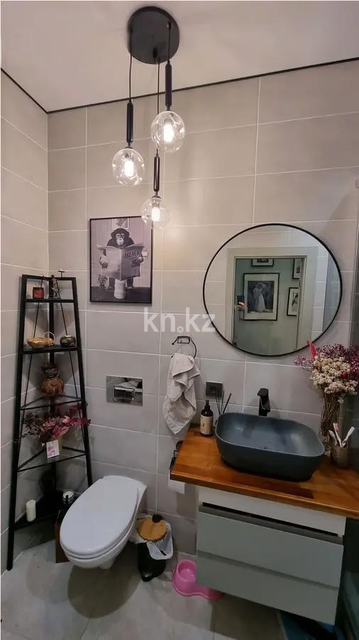 Продажа 3-комнатной квартиры, 100.3 м², мкр. Самал-3, дом  15 в Алматы - фото 3