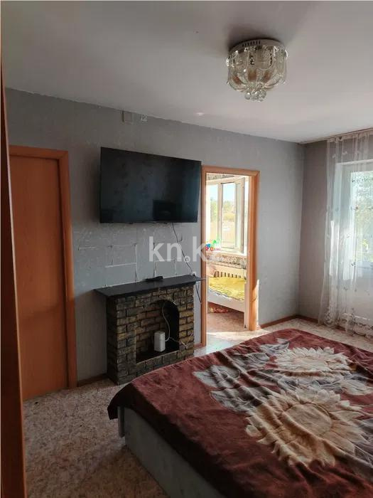 Продажа 3-комнатной квартиры, 50 м², мкр-н 14, дом  47 в Караганде