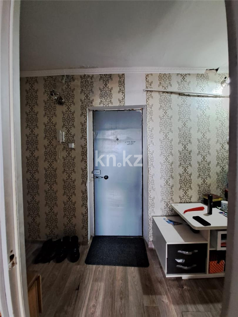 Продажа 2-комнатной квартиры, 43 м², мкр-н 17 в Караганде - фото 9