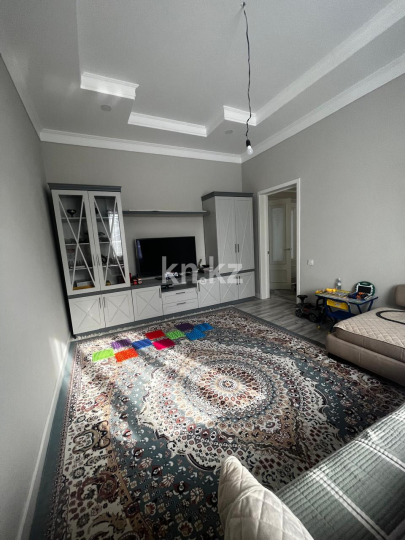 Продажа 7-комнатного дома, 220 м² - Продажа пятикомнатных и более домов, коттеджей в Алматы фото 24 из 27