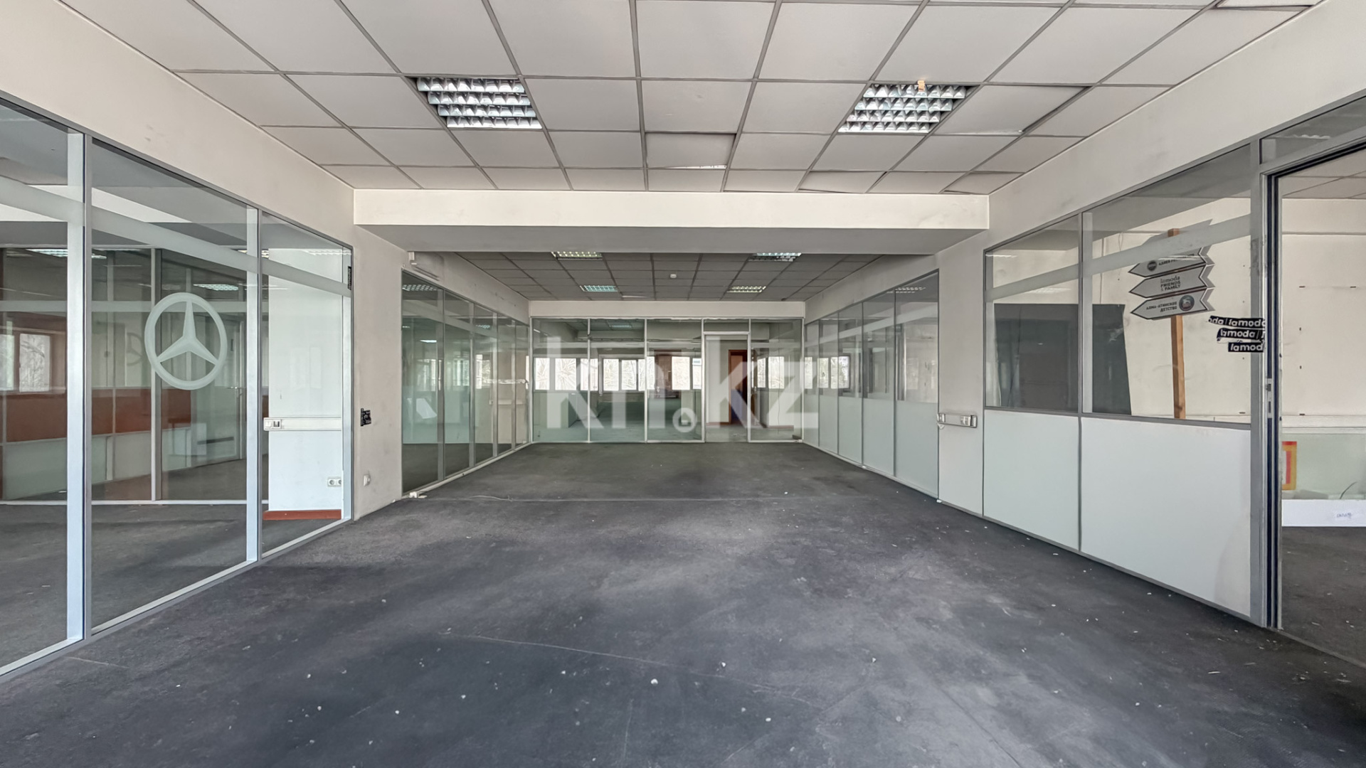 Продажа помещения, 911 м² - Продажа офисных и торговых помещений в Казахстане - страница 2 фото 12 из 40