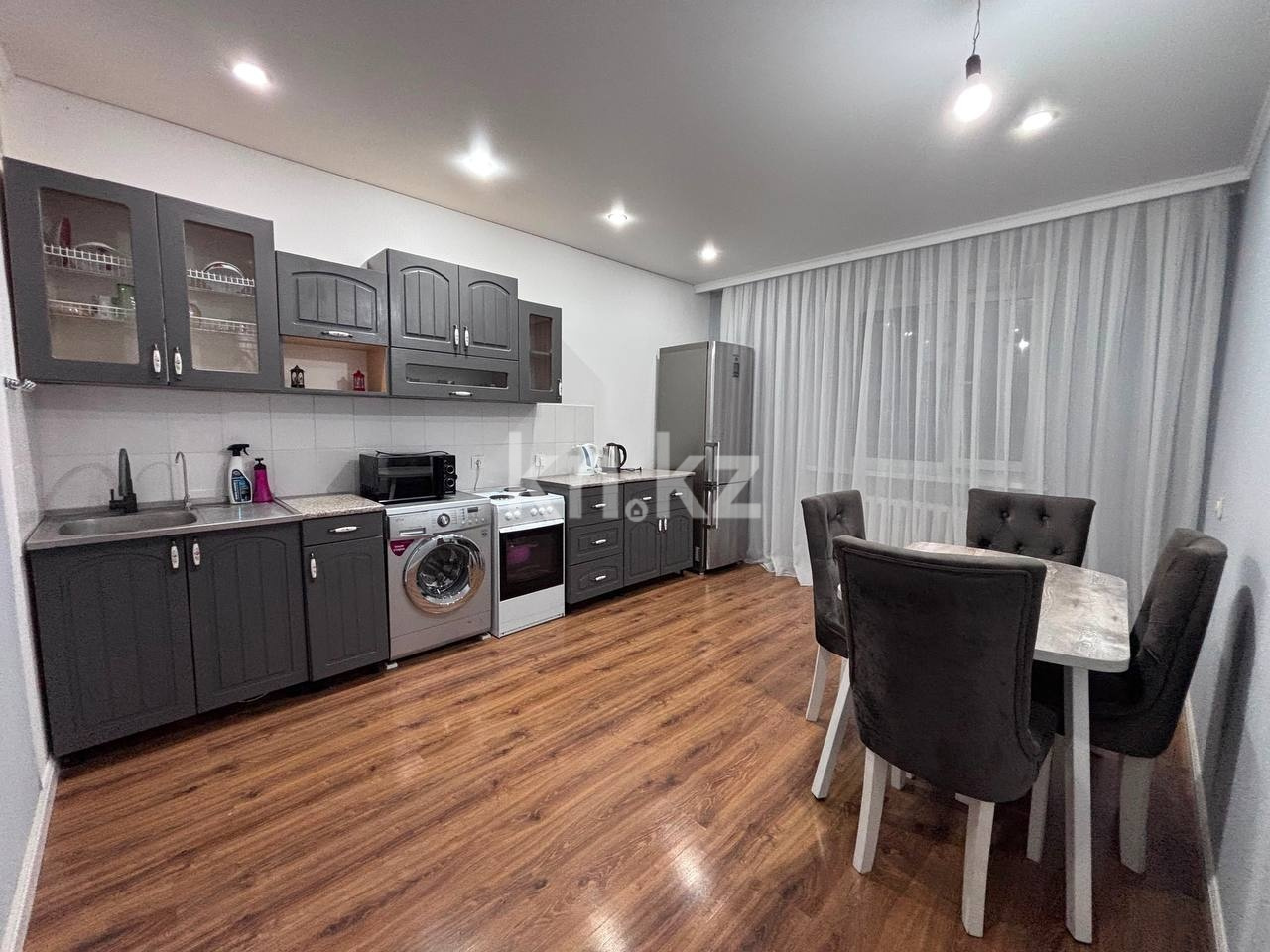 Аренда 3-комнатной квартиры, 133 м² в Астане
